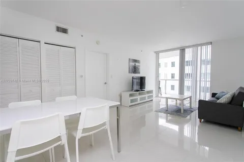 6365 Collins Ave # 806, Miami Beach FL 33141