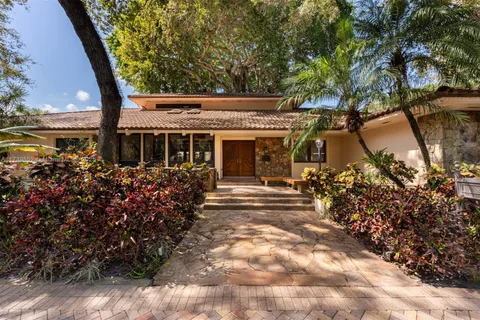 9490 Old Cutler Ln, Coral Gables FL 33156