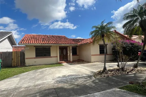 1035 NW 128th Ct, Miami FL 33182