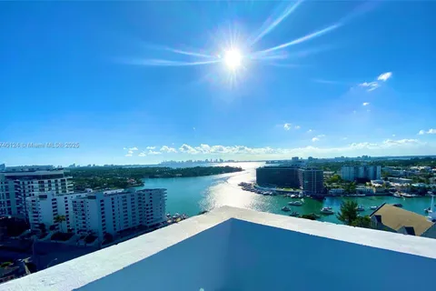 401 69th St # 711, Miami Beach FL 33141