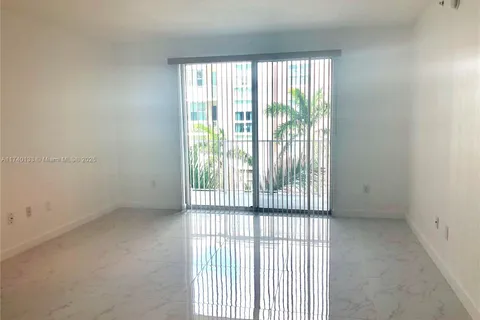 806 E Windward Way # 515, Lantana FL 33462