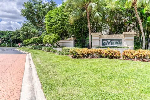 7829 La Mirada Dr # 7829, Boca Raton FL 33433
