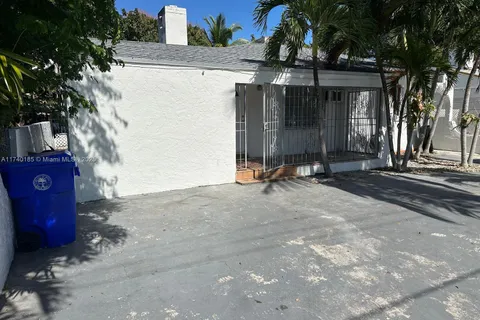 1443 NW 32nd St, Miami FL 33142