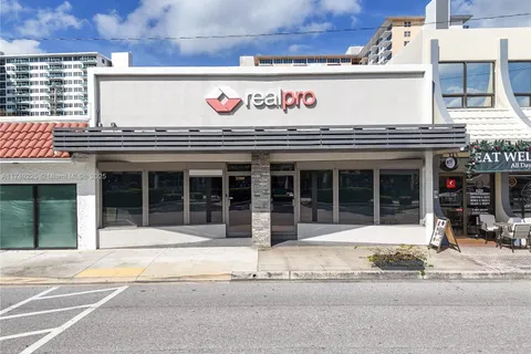 3309 NE 33rd St, Fort Lauderdale FL 33308