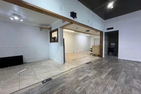 1212 NE 4th Ave, Fort Lauderdale FL 33304