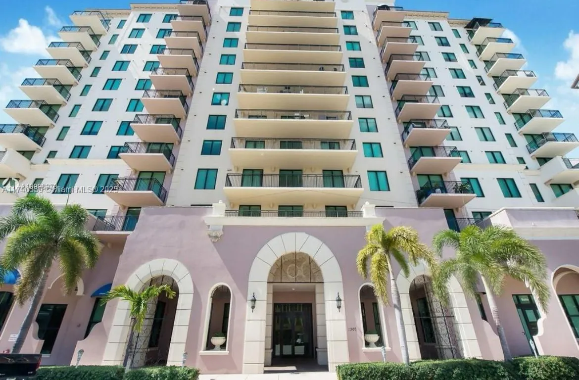1300 Ponce De Leon Blvd # 910, Coral Gables FL 33134