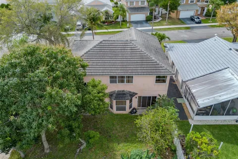 5267 NW 55th St, Coconut Creek FL 33073