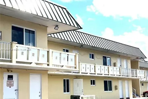 505 NW 177th St # 225, Miami Gardens FL 33169