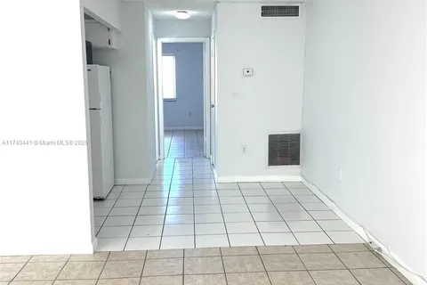 505 NW 177th St # 225, Miami Gardens FL 33169