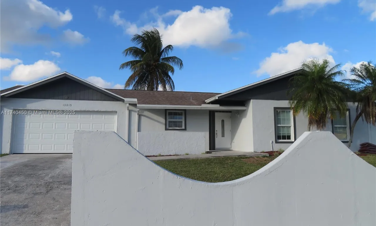 13015 SW 261st Ter, Homestead FL 33032