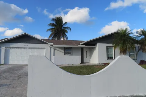 13015 SW 261st Ter, Homestead FL 33032