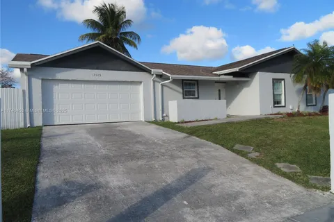 13015 SW 261st Ter, Homestead FL 33032