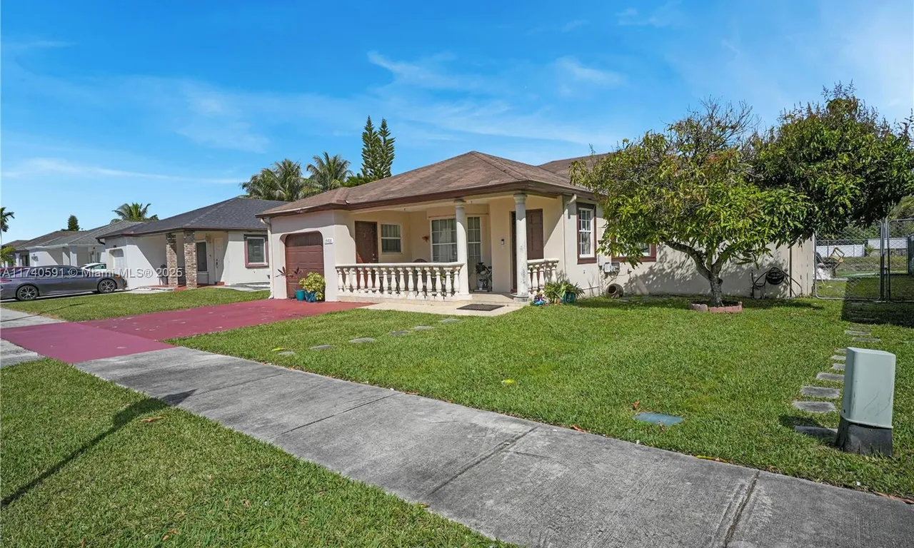 15921 SW 143rd Ave, Miami FL 33177