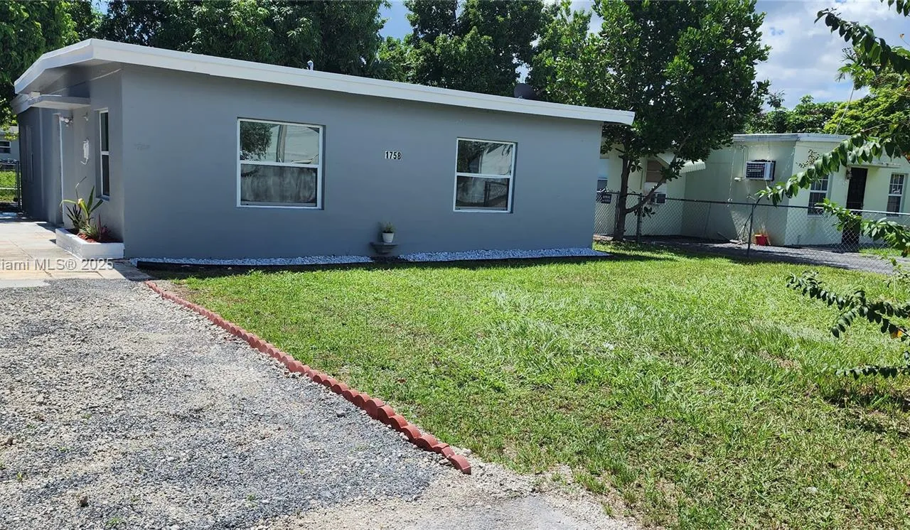 1758 NE 183rd St # 0, North Miami Beach FL 33179