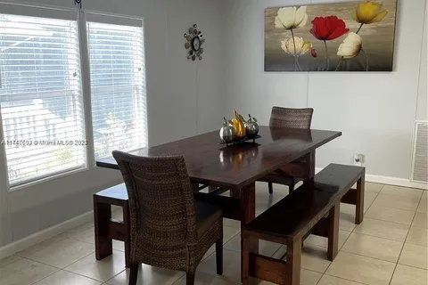 19800 SW 180th Ave # 588, Miami FL 33187