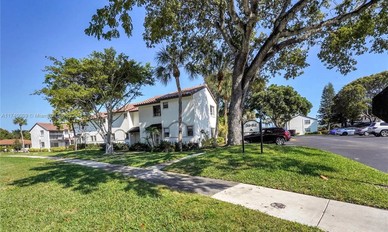 7200 NW 2nd Ave # 38, Boca Raton FL 33487