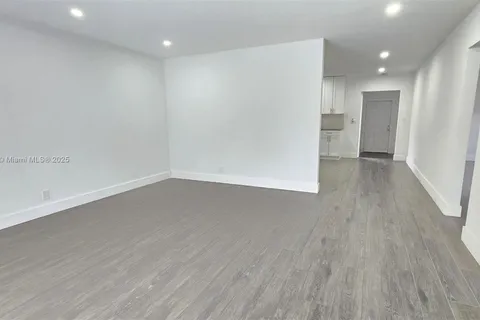 3805 NW 78th Ter, Coral Springs FL 33065