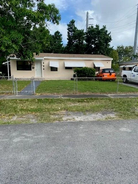 15701 NE 15th Pl, North Miami Beach FL 33162