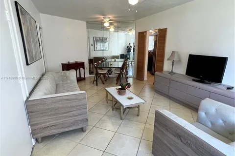 18780 NE 18th Ave # 125, Miami FL 33179