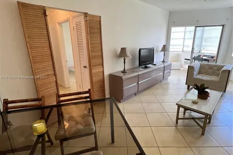 18780 NE 18th Ave # 125, Miami FL 33179