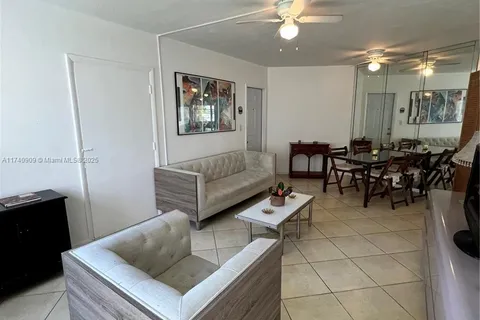 18780 NE 18th Ave # 125, Miami FL 33179
