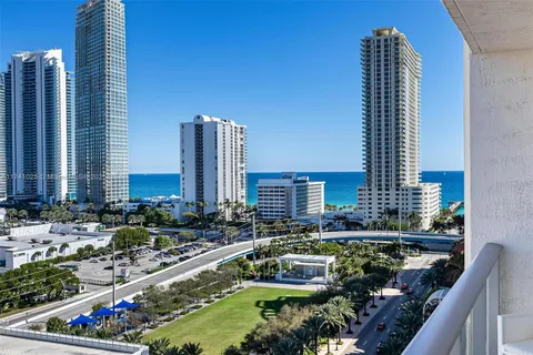 300 Sunny Isles Blvd # 1403, Sunny Isles Beach FL 33160