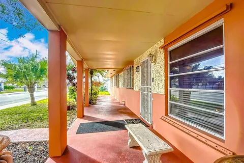 22320 SW 114 Ave, Miami FL 33170