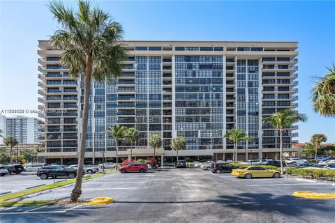 2049 S Ocean Dr # 603, Hallandale Beach FL 33009