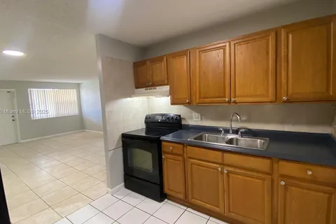850 E Commercial blv # 247F, Oakland Park FL 33334