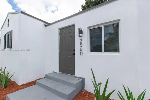 2560 NW 55th Ter, Miami FL 33142