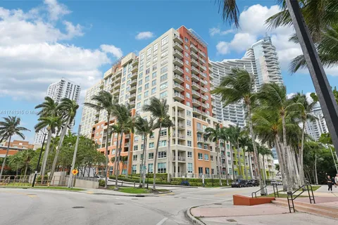 2000 N Bayshore Dr # 304, Miami FL 33137