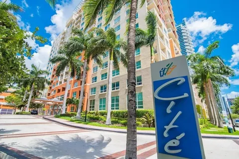 2000 N Bayshore Dr # 304, Miami FL 33137