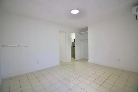 1626 SW 9th St # B, Miami FL 33135