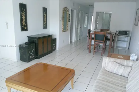 465 Paradise Isle Blvd # 207, Hallandale Beach FL 33009