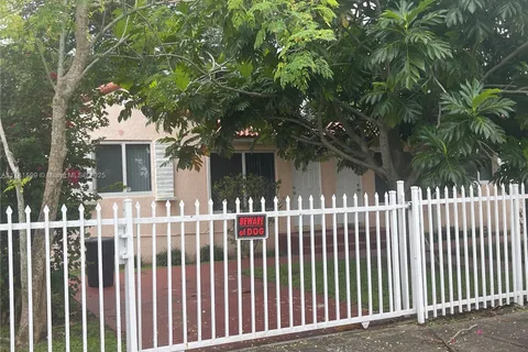 534 NW 113th St, Miami Shores FL 33168