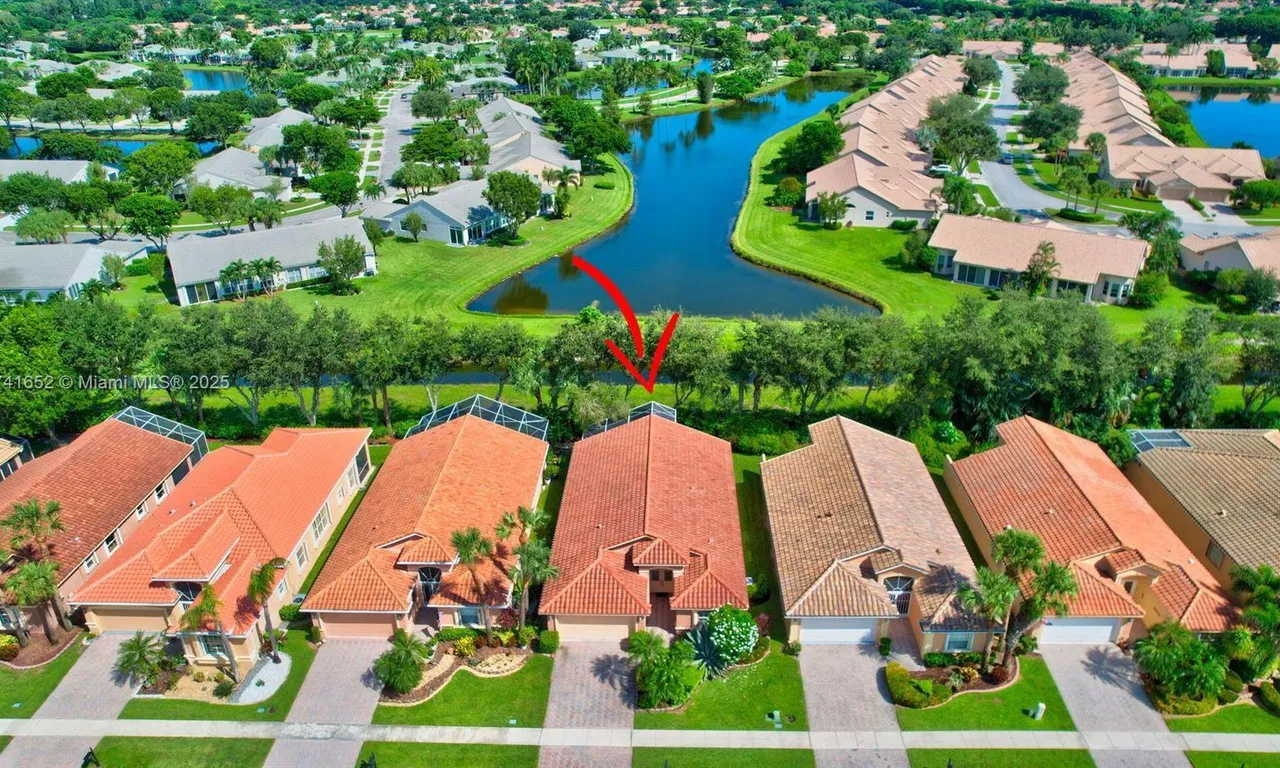 7633 Trapani Ln, Boynton Beach FL 33472