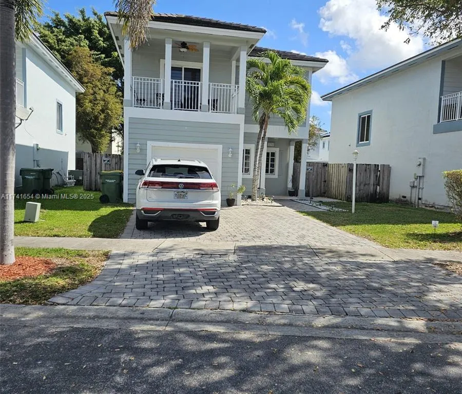 379 NE 31st Ave, Homestead FL 33033