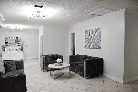 5092 Sheridan St # 1, Hollywood FL 33021