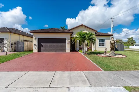 29600 SW 165th Ct, Homestead FL 33033