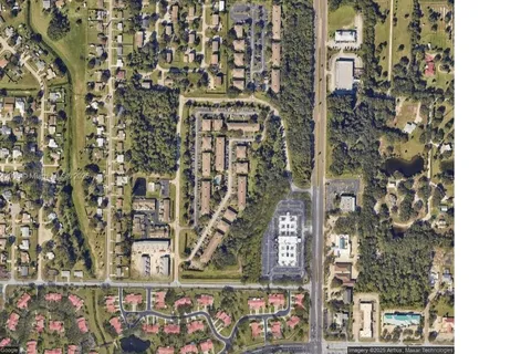 1608 NE sunny brook LN # 203, Palm Bay FL 32905