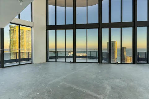 1000 Brickell Plz, Miami FL 33131