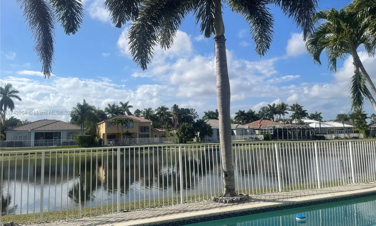 18579 Harbor Light Way, Boca Raton FL 33498