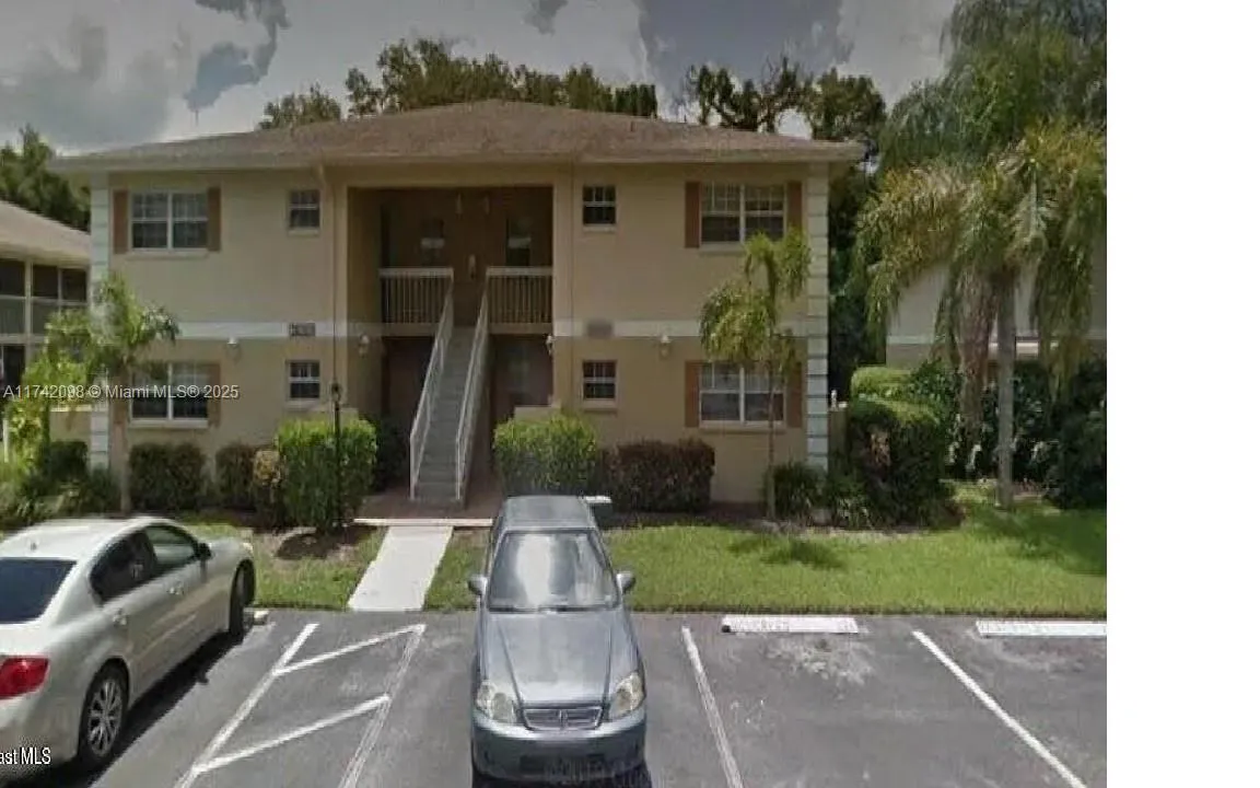 1680 NE SUNNY BROOK LN # 111, Palm Bay FL 32905