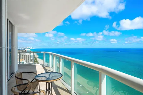 6365 Collins Ave # 3801, Miami Beach FL 33141