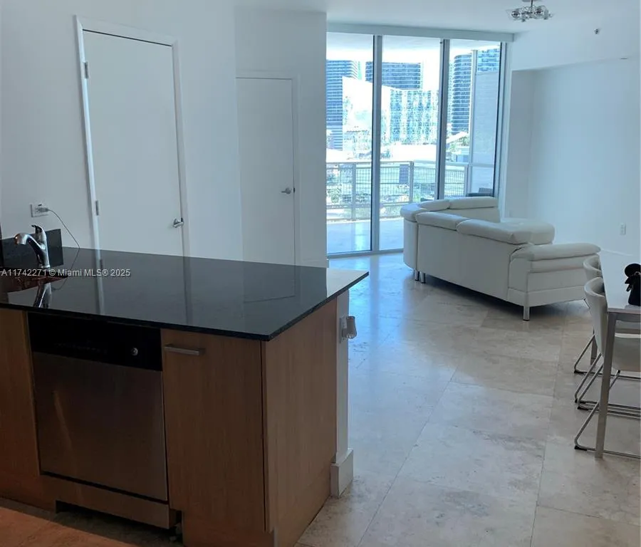 350 S Miami Ave # 1704, Miami FL 33130