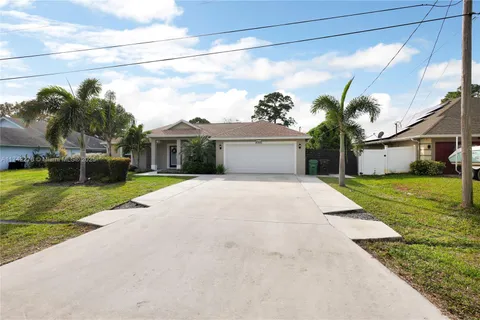 4050 SW Balleto St, Port St. Lucie FL 34953