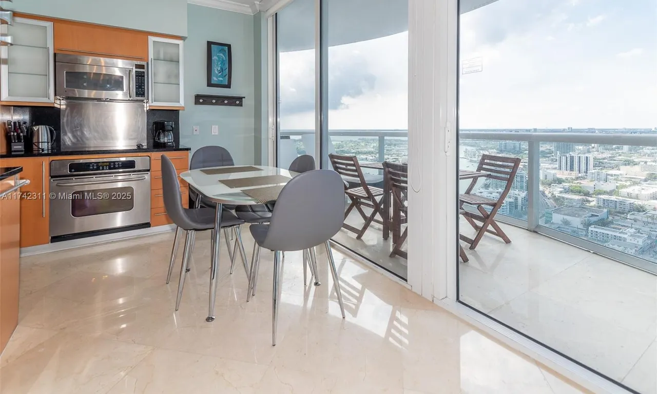 6365 Collins Ave # 4311, Miami Beach FL 33141