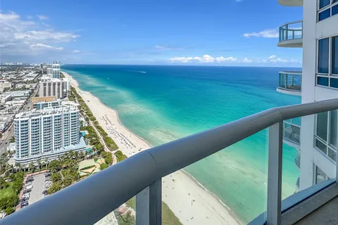 6365 Collins Ave # 4311, Miami Beach FL 33141