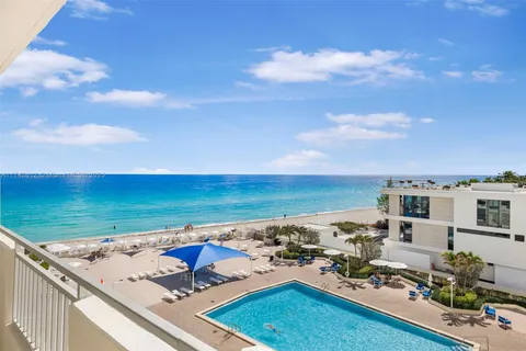 3180 S Ocean Dr # 511, Hallandale Beach FL 33009