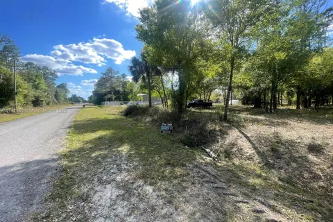 450 S Isora St, Other City - In The State Of Florida FL 33440